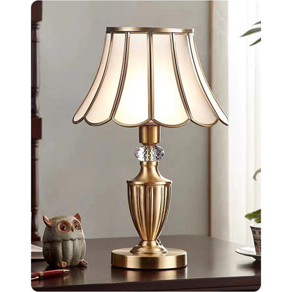 European Retro Pure Copper Table Lamp